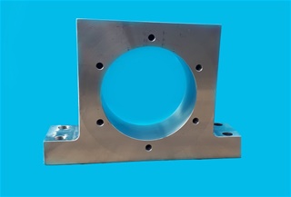 <p><strong>COOLING ROLL SUPPORT</strong></p>

<p>490 X 340 X 120</p>
